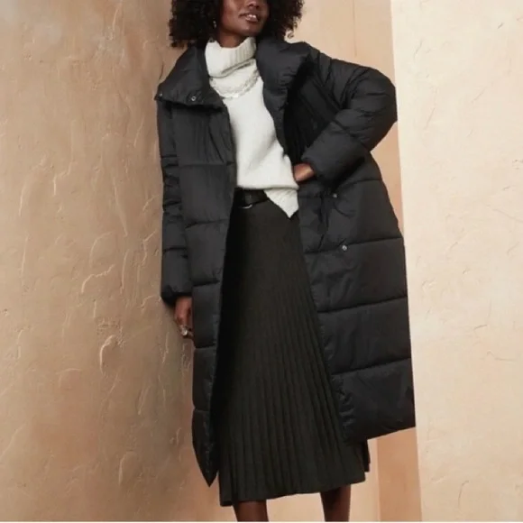 Banana Republic Women's Black Puffer Coat Mid Length With Large Collar Sz LP - Picture 2 of 6